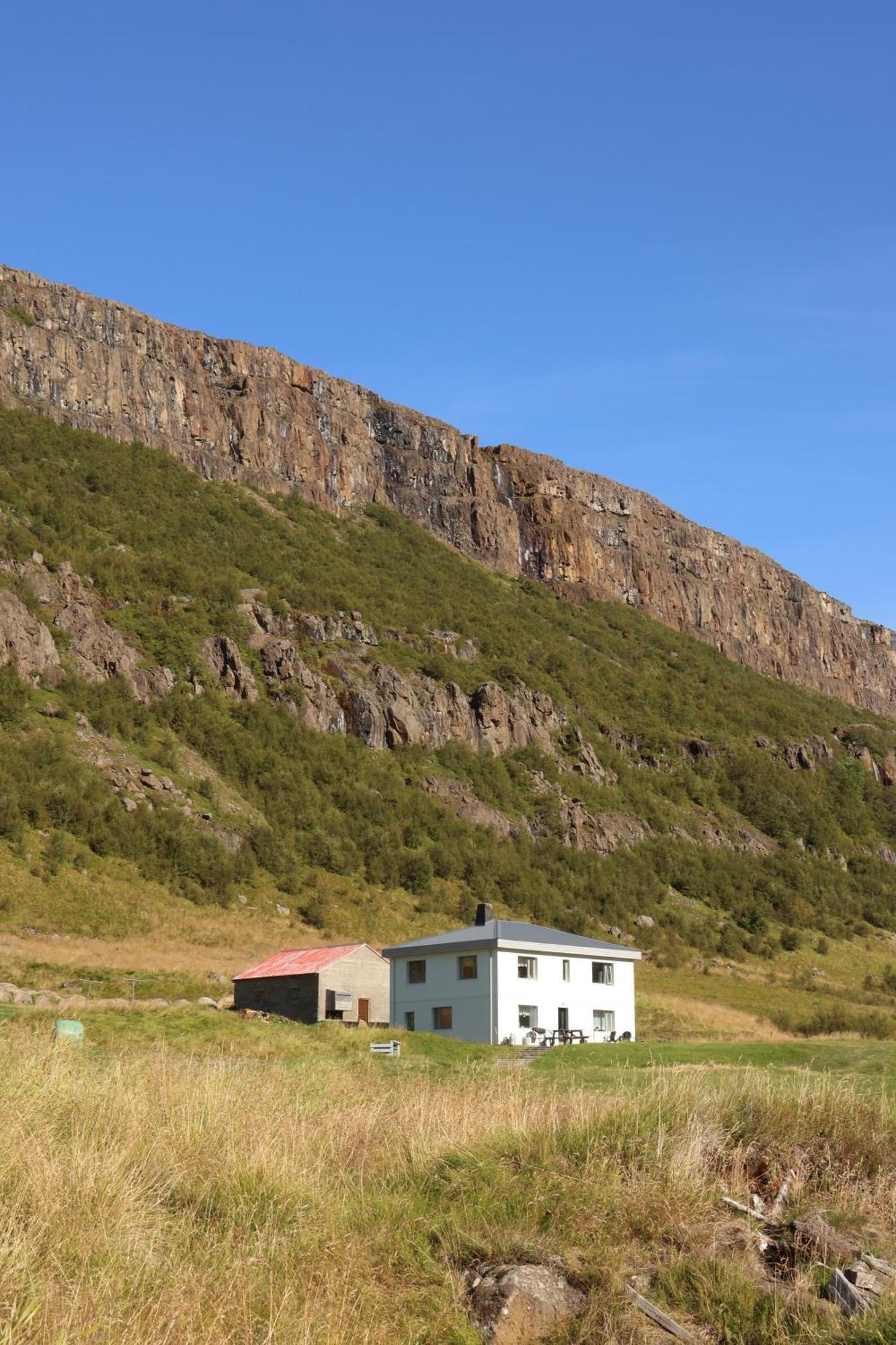 Apartmán Holl Obyggthasetur Exteriér fotografie