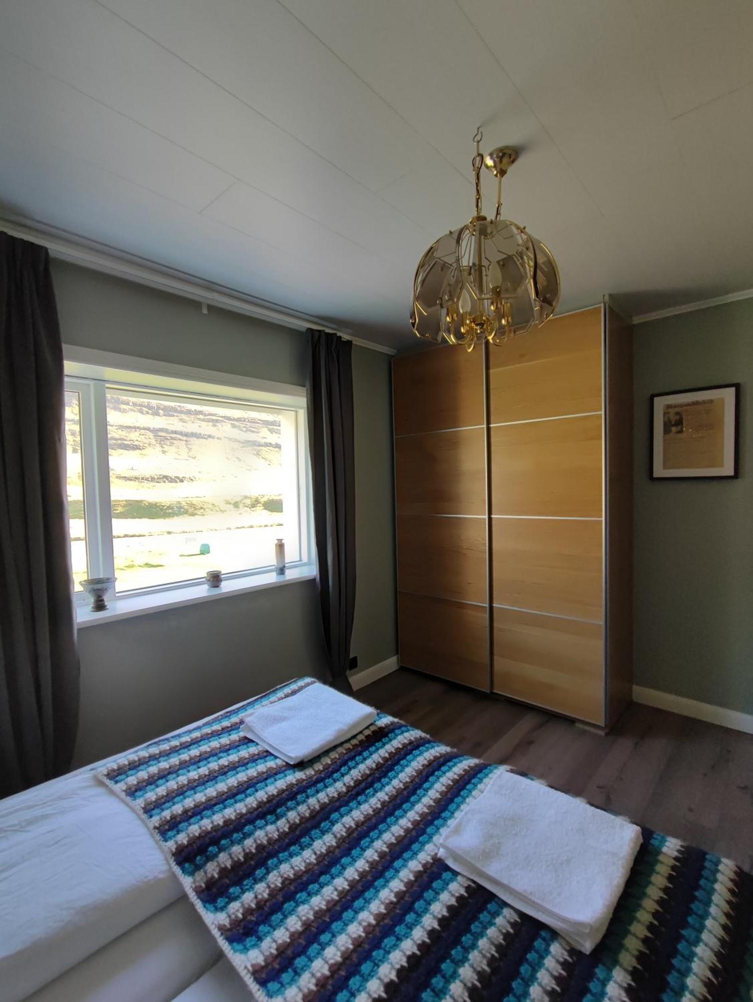 Apartmán Holl Obyggthasetur Exteriér fotografie